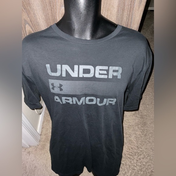 Under Armour Other - Men’s used size XL black tee shirt Under Armour loose fit Pre own